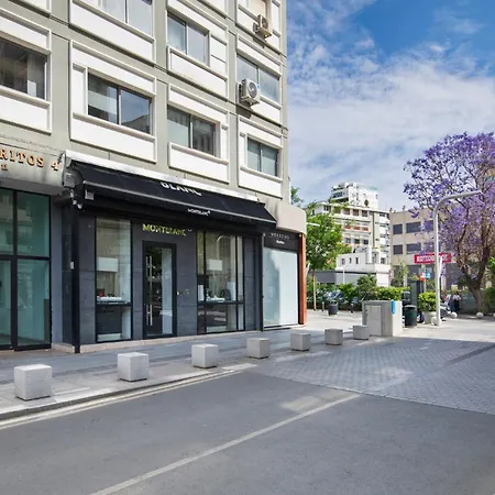 Urban 33 With Balcony - 2 Bdr * Никосия