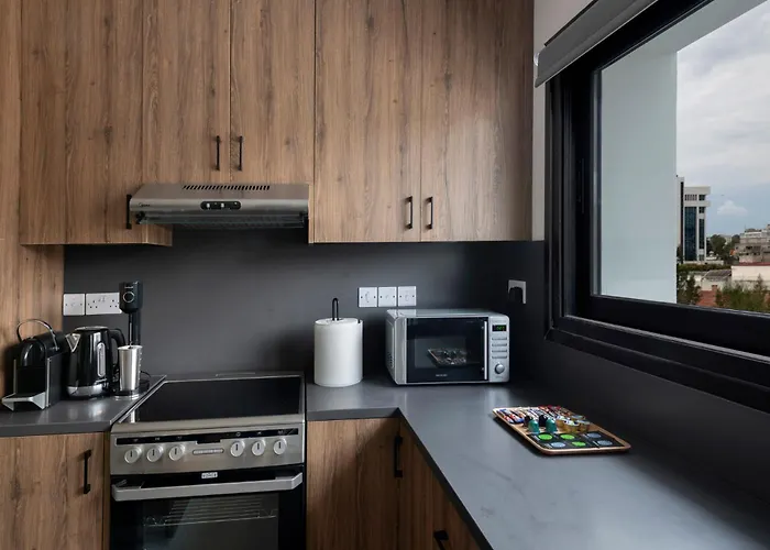 Urban 33 With Balcony - 2 Bdr Апартаменты *