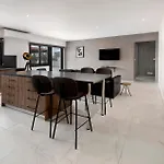 Апартаменты Urban 33 With Balcony - 2 Bdr *