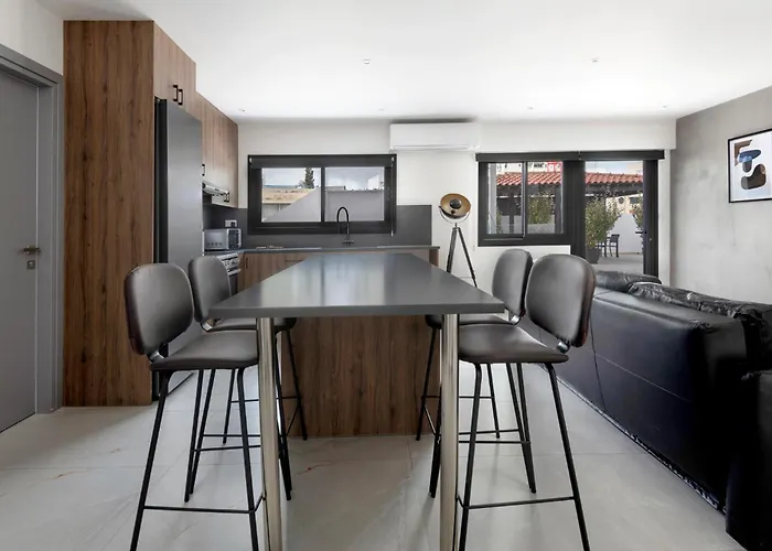 Urban 33 With Balcony - 2 Bdr *