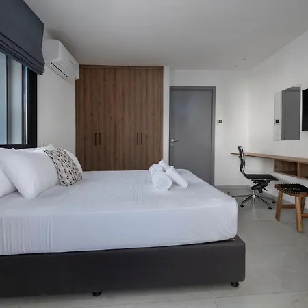 Urban 33 With Veranda - 2 Bdr *
