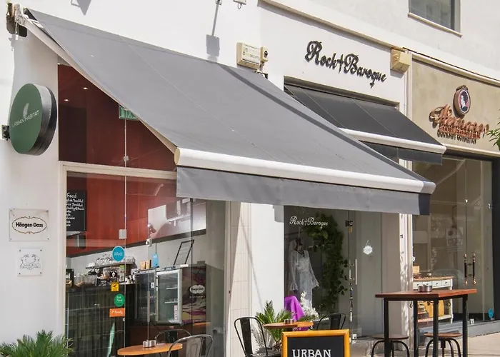 Urban 33 With Balcony - 2 Bdr